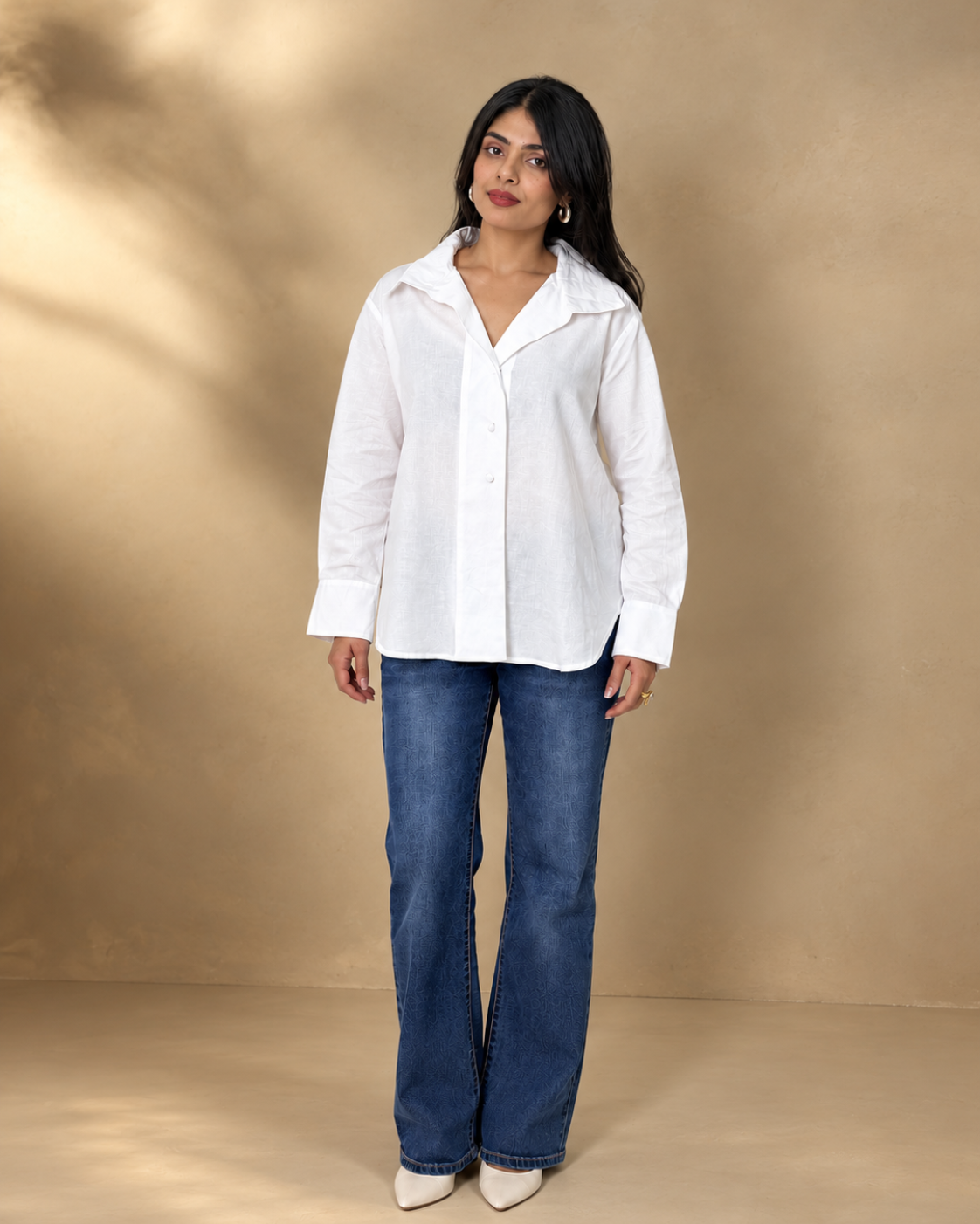 White Relaxed Fit Casual Shirt