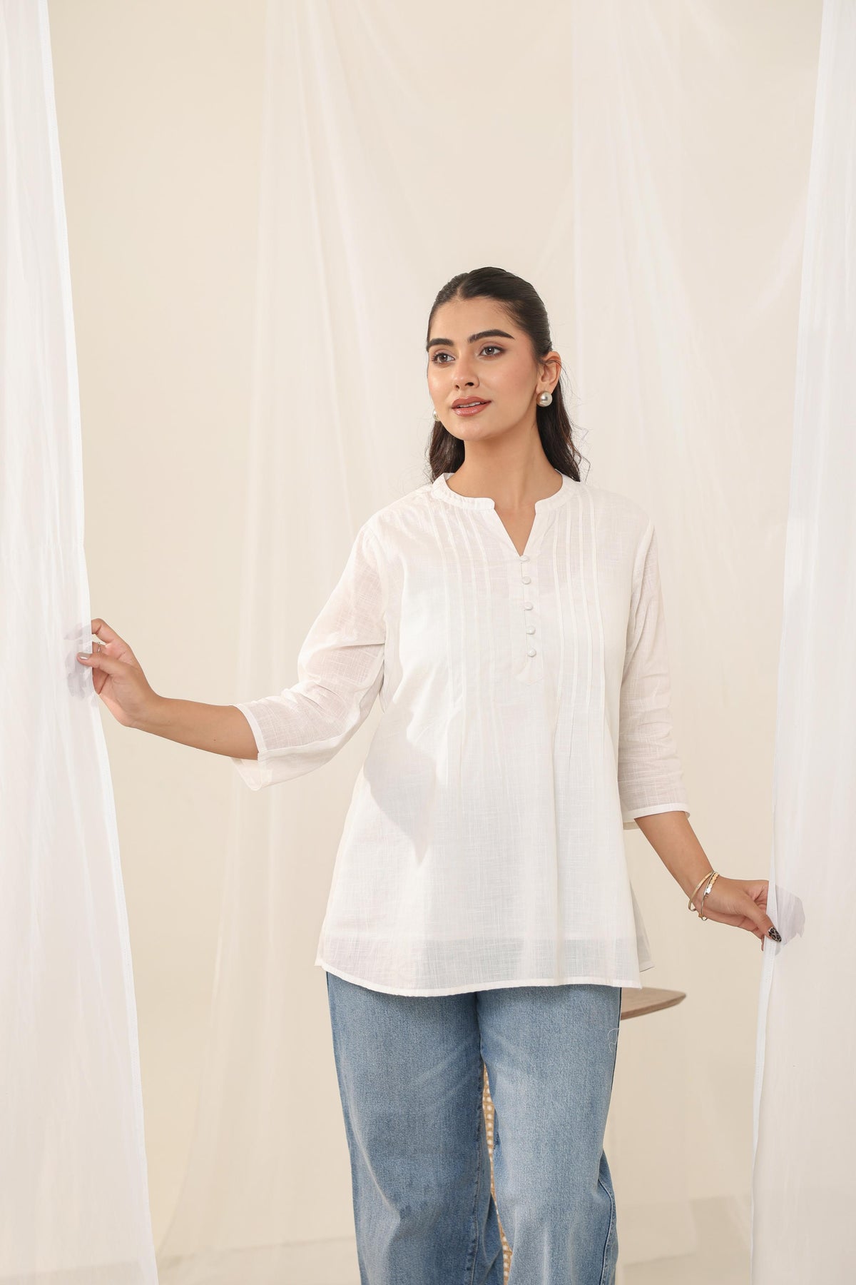 Pintuck White Kurti